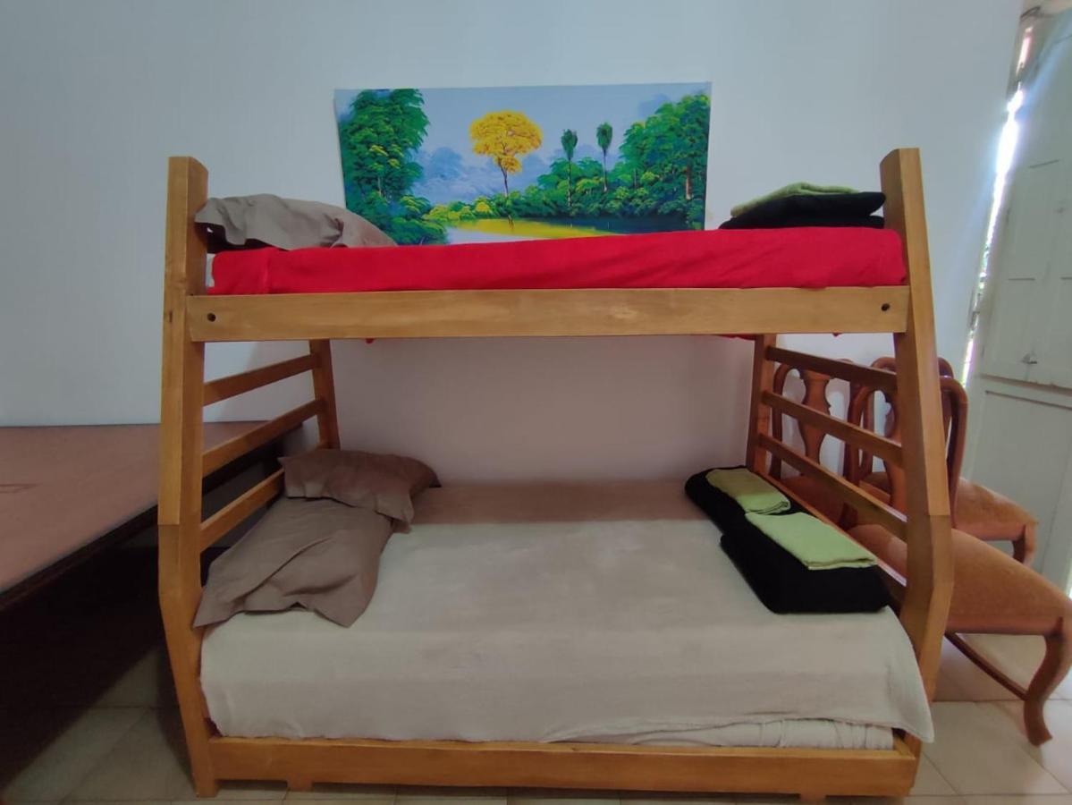 Hostal Paradiso Асунсион Екстериор снимка